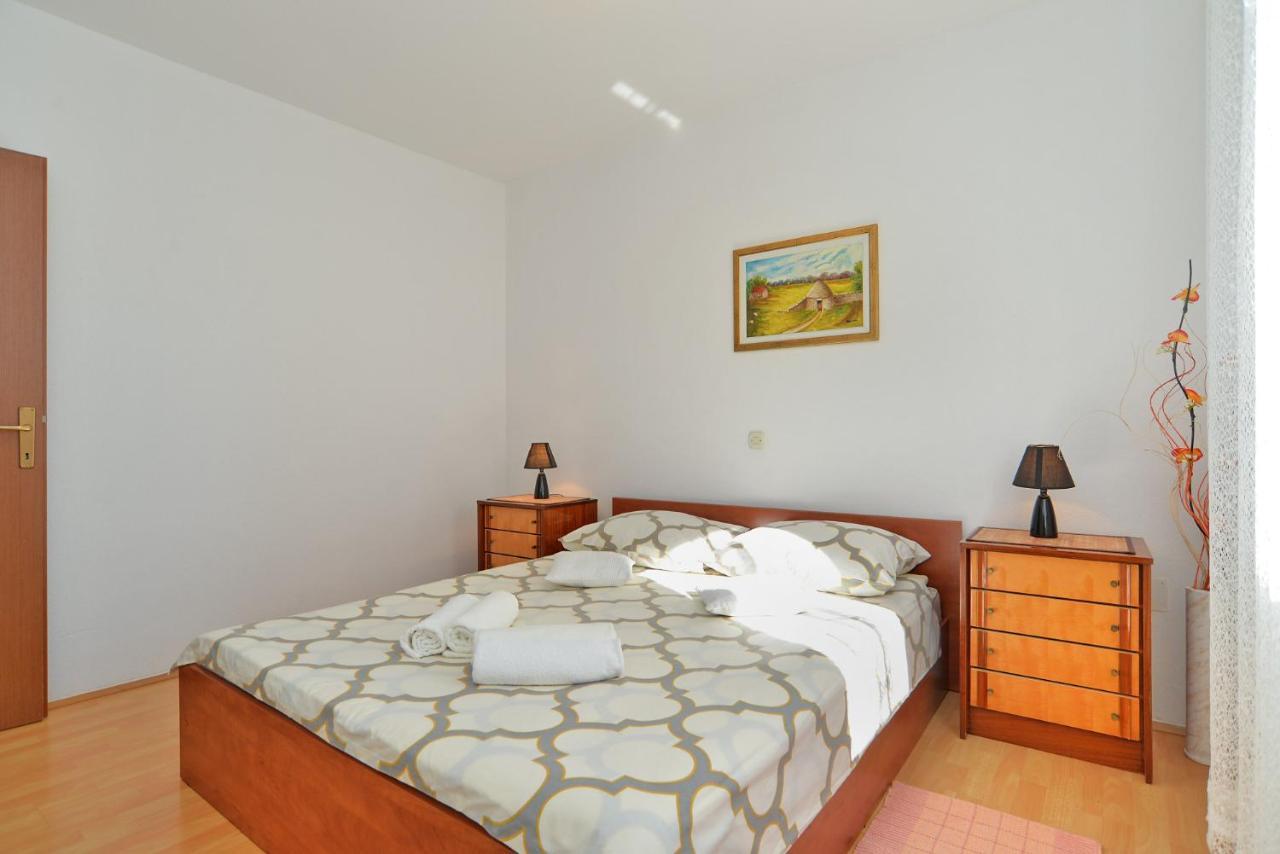 Apartment Jadranko 1761 Peroj Esterno foto