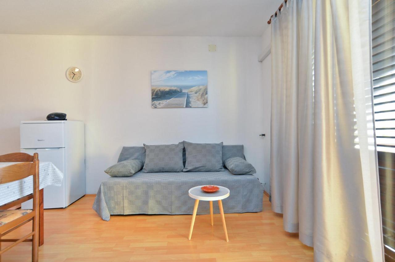 Apartment Jadranko 1761 Peroj Esterno foto