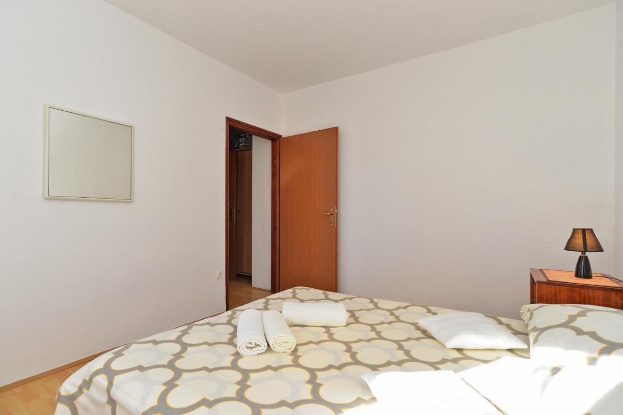 Apartment Jadranko 1761 Peroj Esterno foto